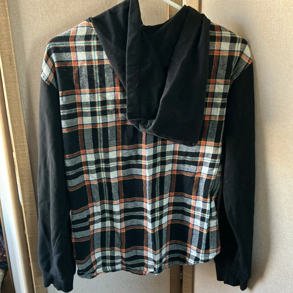 FINAL MARKDOWN Ambiance Multicolor Plaid hooded blouse large - Picture 8 of 10